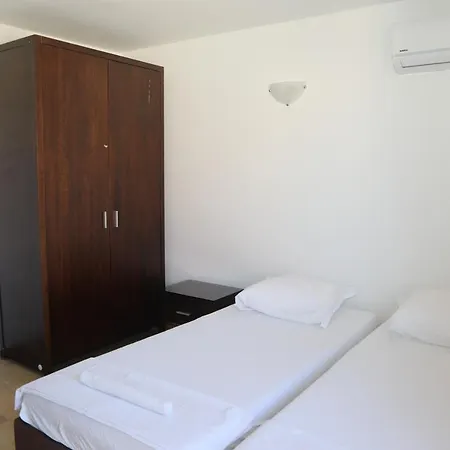 Къща за гости Къща за гости РАВДА