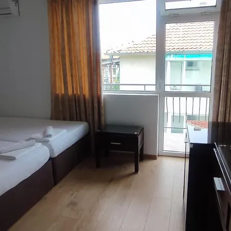 Къща за гости Къща за гости РАВДА