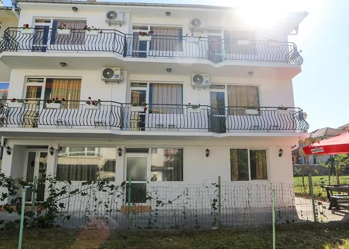 Къща За Гости Равда Guest house Ravda