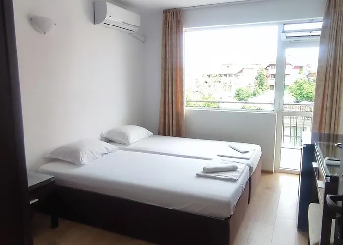 Guest house Къща За Гости Равда 3*